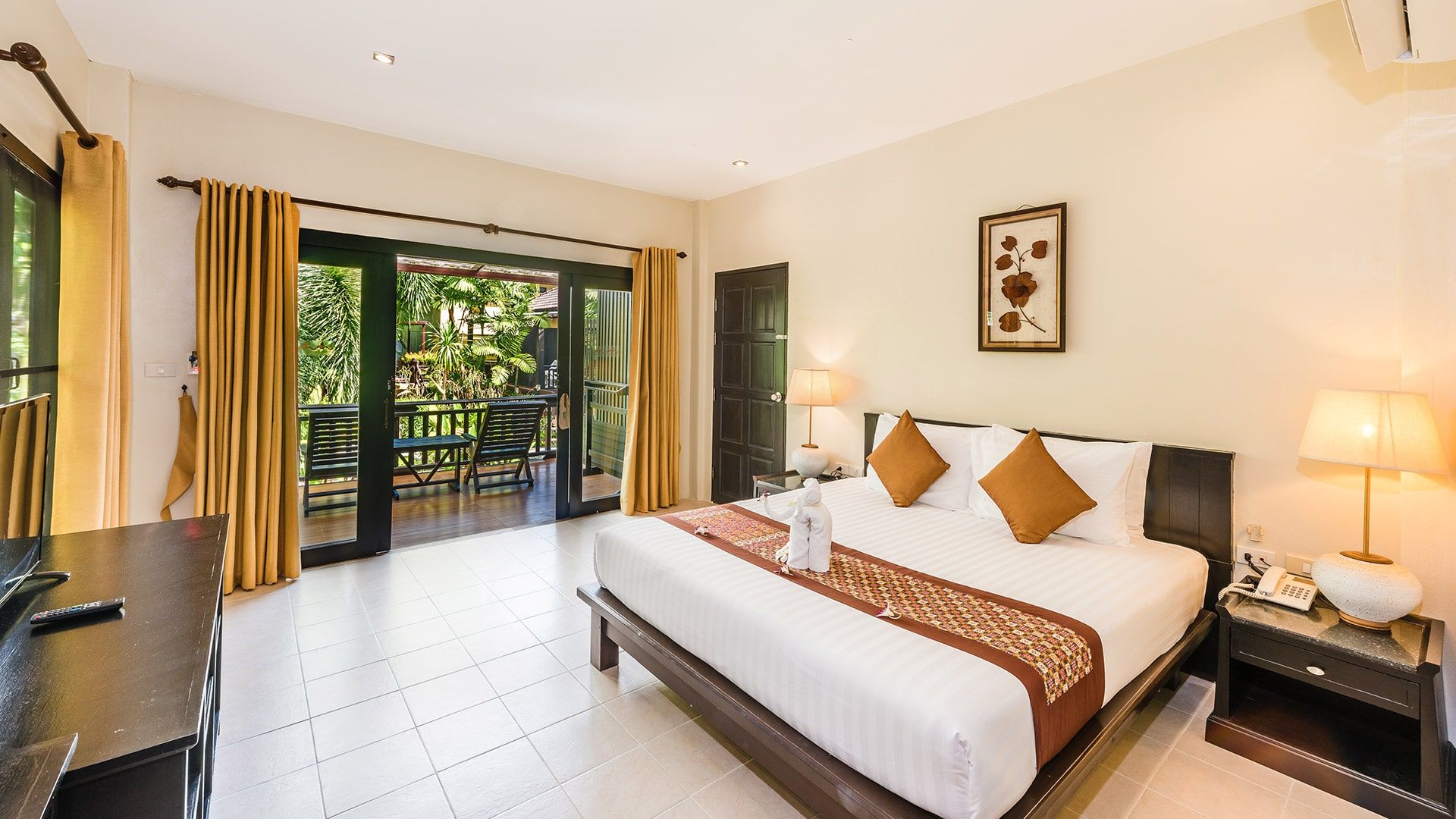 泳池通道 - 卡马拉公主海滩